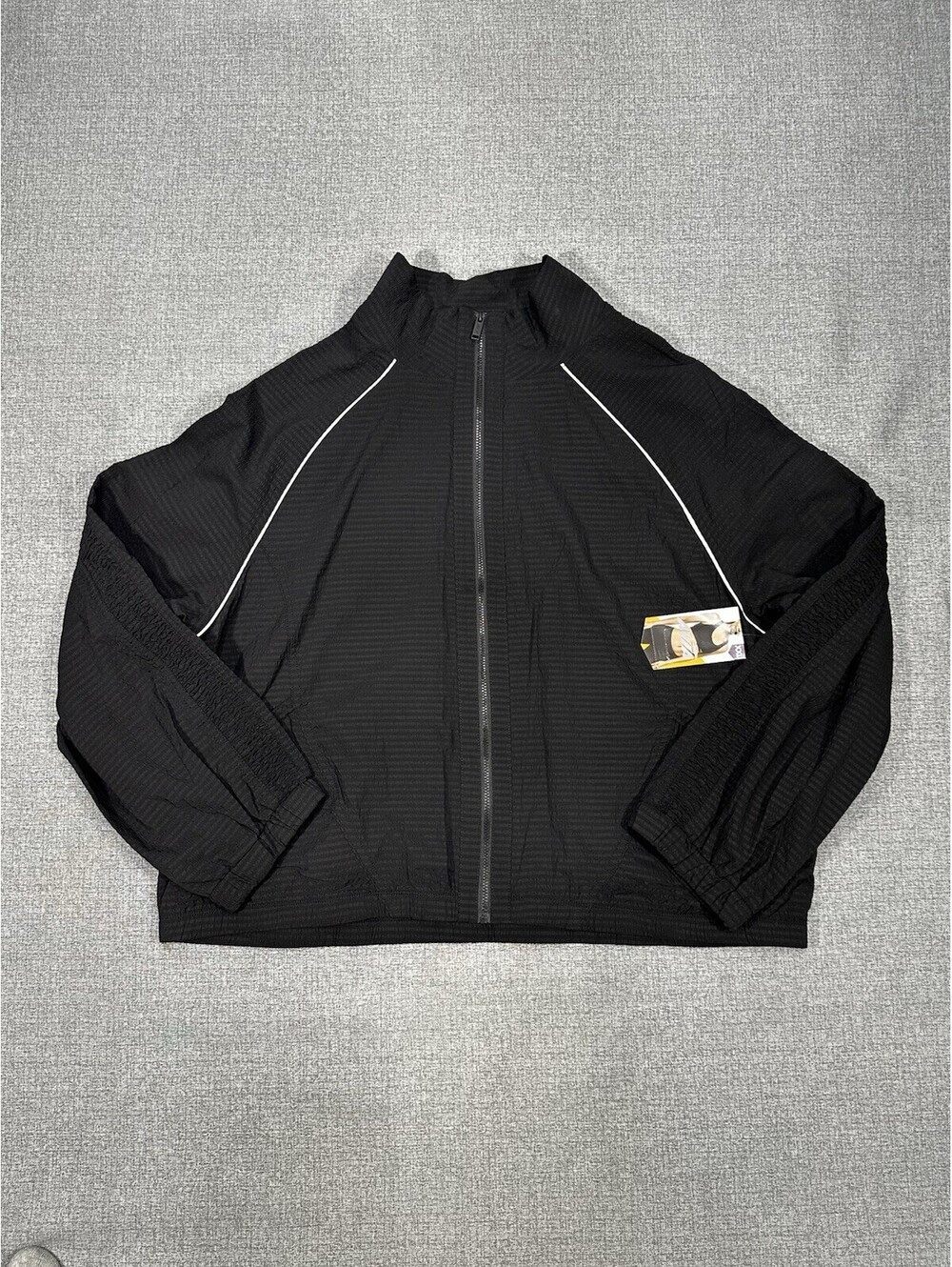 NWT Avia Women’s Tennis Jacket Lightweight Black Moisture Wicking